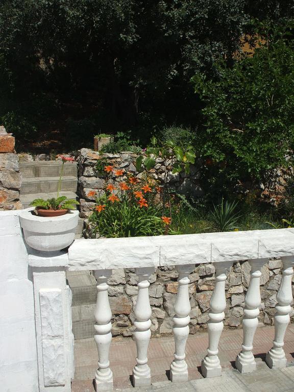 Apartmani Mira Senj  Εξωτερικό φωτογραφία