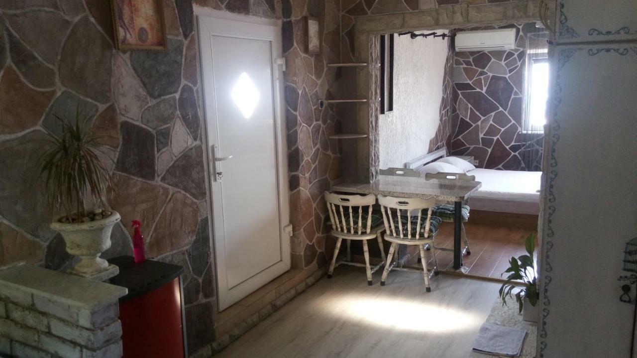 Apartmani Mira Senj  Εξωτερικό φωτογραφία
