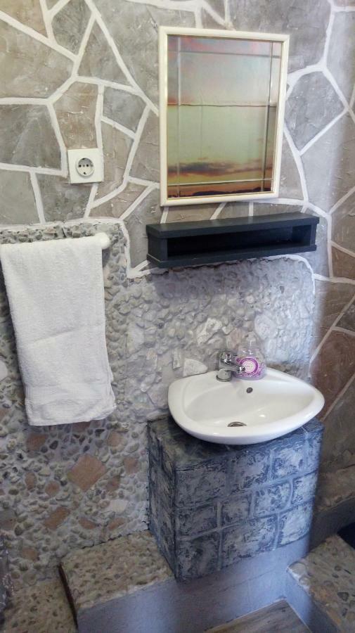 Apartmani Mira Senj  Εξωτερικό φωτογραφία