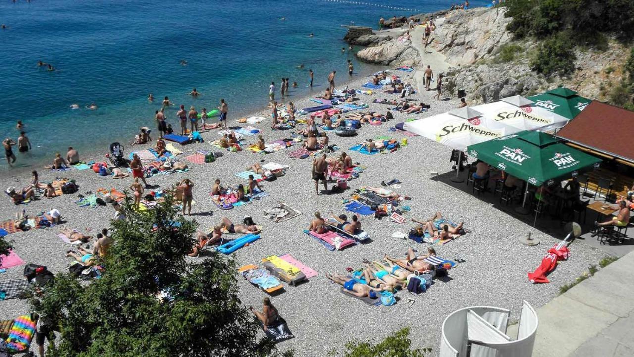 Apartmani Mira Senj  Εξωτερικό φωτογραφία
